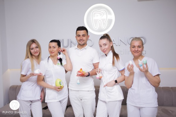  Consultant relații cu clienții pe weekend 9.00-19.00 (limbi străine)