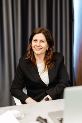 Asistent Director 