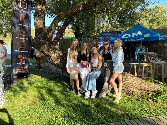 Asistent/ă Director Marketing 