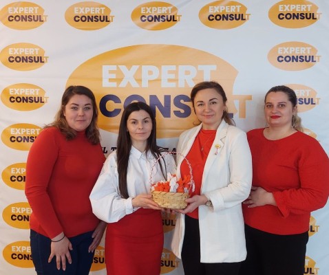 Specialist consultanță și vânzări servicii 10000 lei