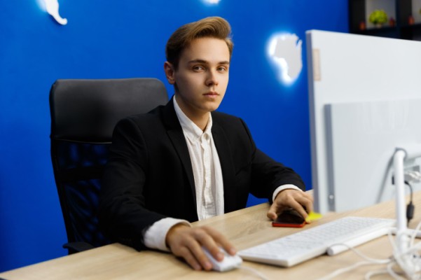 Manager vânzări, bilete de avion