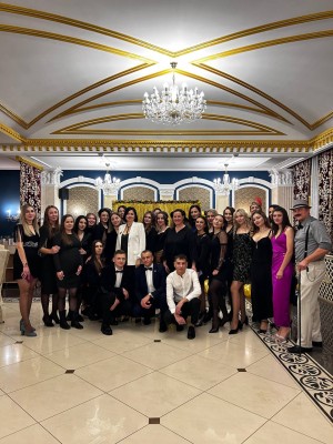 Раздачик листовок 