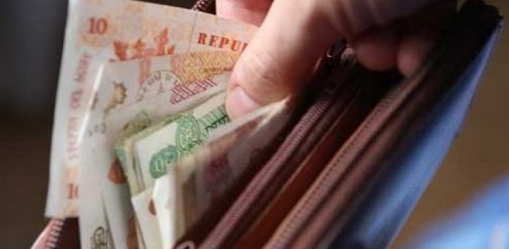 Cine primește salariul în caz de deces al angajatului