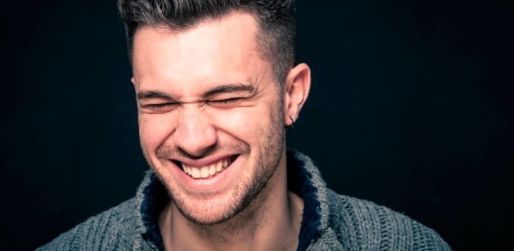 Terapia prin râs face angajații mai fericiți