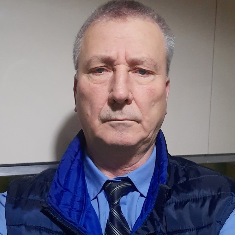 Sunt gata să accept orice funcție