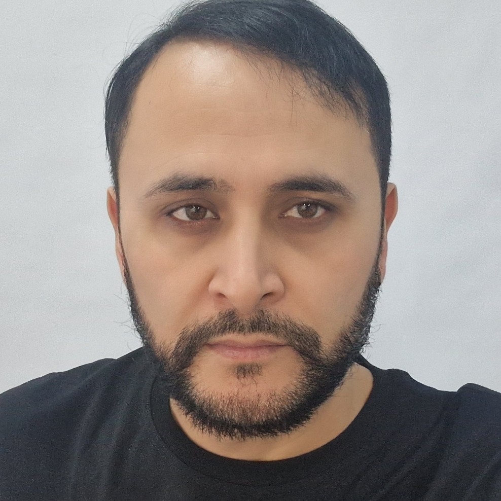 Operator call centru, vinzator consultant