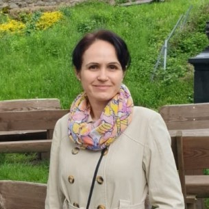 Profesor limba română 