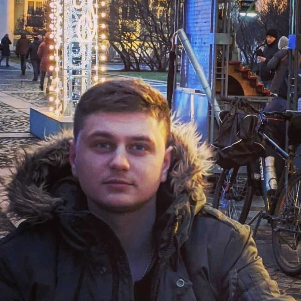 Директор/Director, Администратор/Administrator, Старший менеджер/Manager superior, Тим-лидер/Lider de echipă