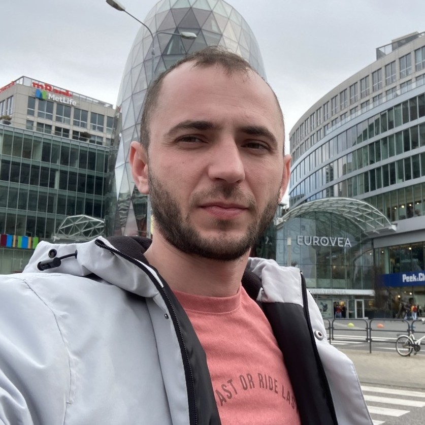 Vânzător Consultant/Продавец консультант