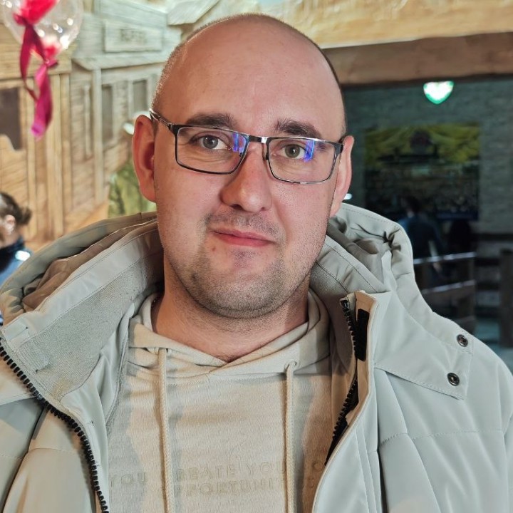 Sofer, vanzator, depozitar