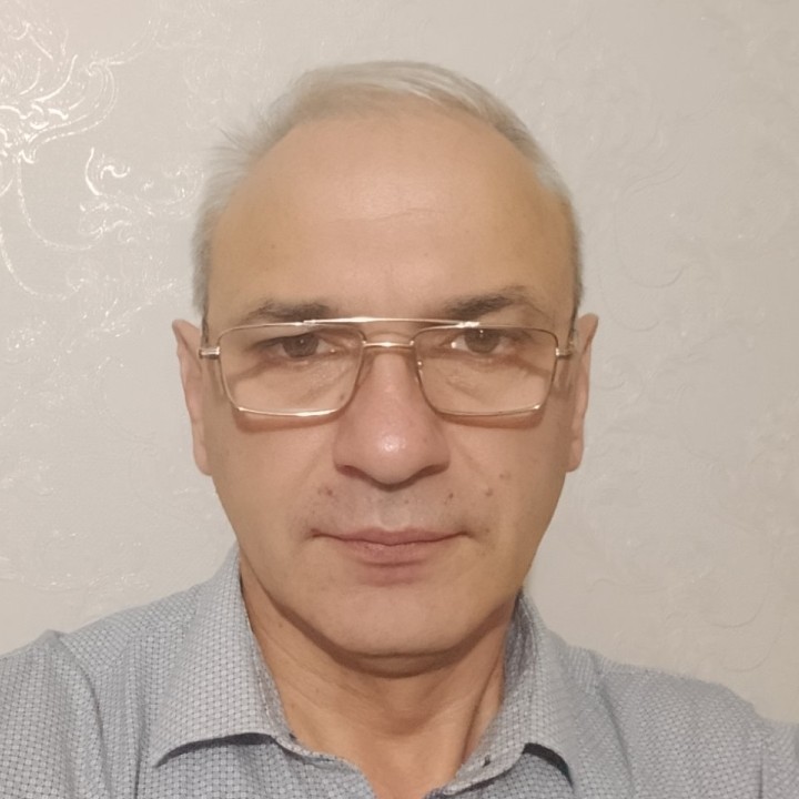 Сварщик. Токарь 3 разряд.