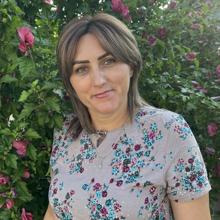 Vânzător-consultant, recepționist