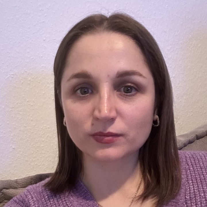 profesoară de germană, sau o alta funcție ce implică cunoașterea limbii germane.