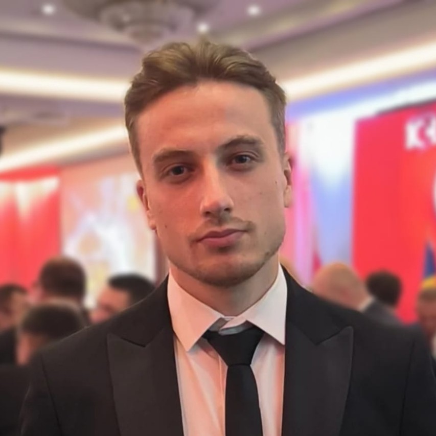 Sunt gata să accept orice funcție
