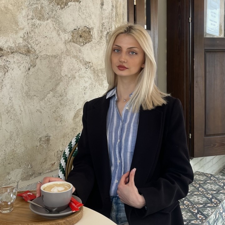 Sunt gata să accept orice funcție