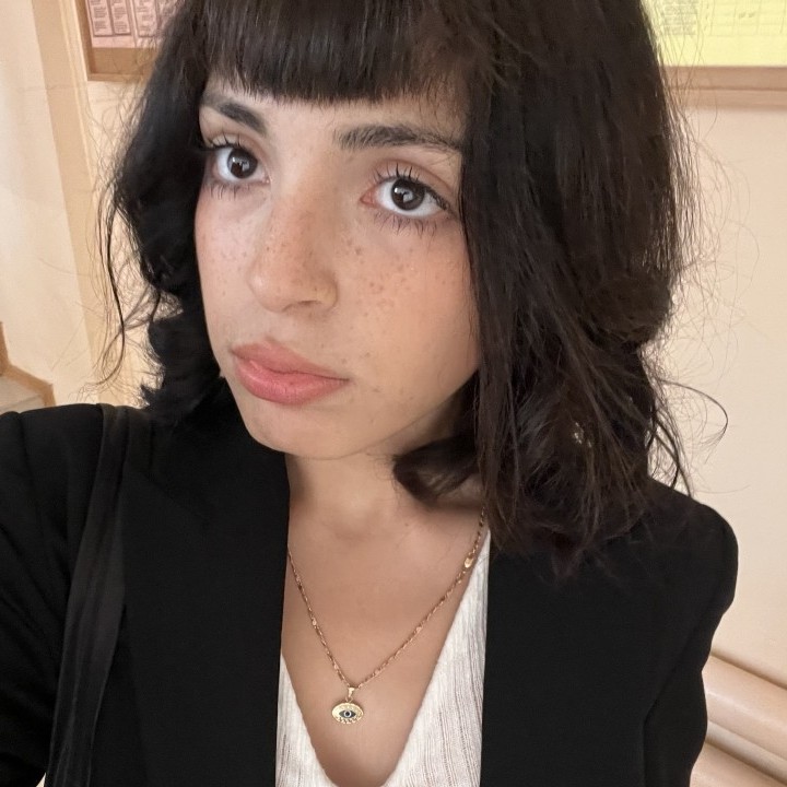 Sunt gata să accept orice funcție