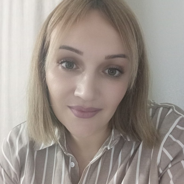 Продавец консультант 