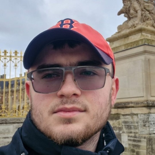 Sunt gata să accept orice funcție