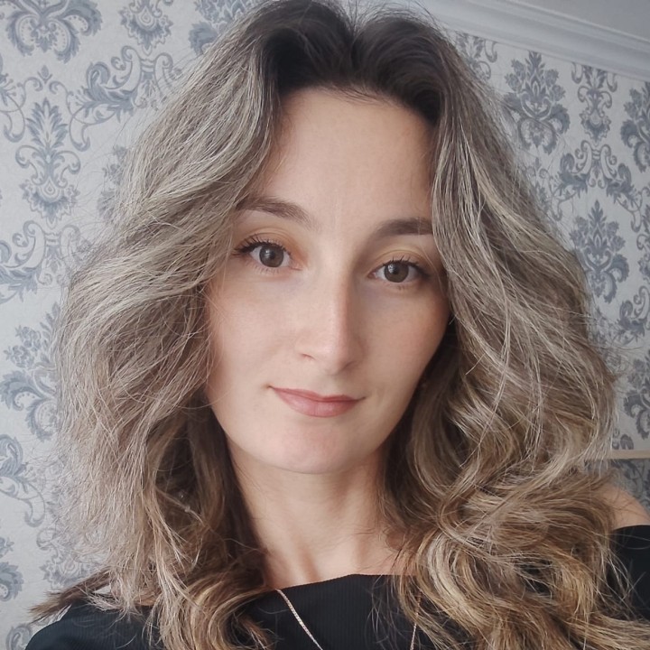 Manager/Менеджер, Profesor/Pedagog