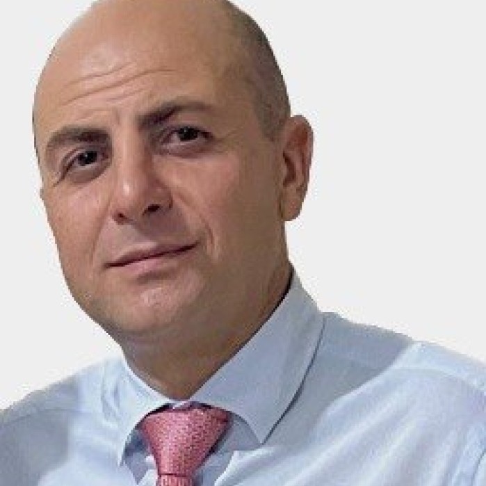 Mester in constructii, paznic 