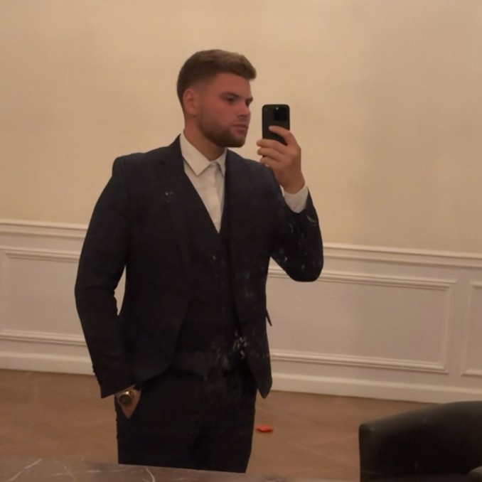 Sunt gata să accept orice funcție