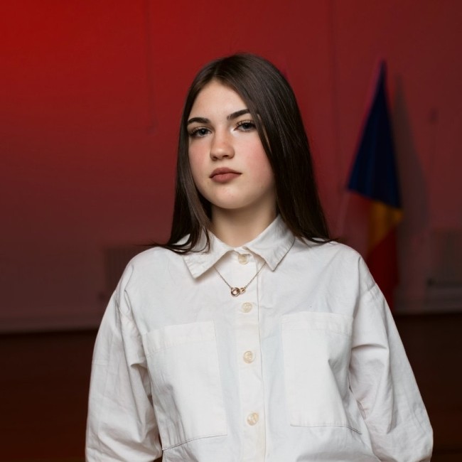 Sunt gata să accept orice funcție