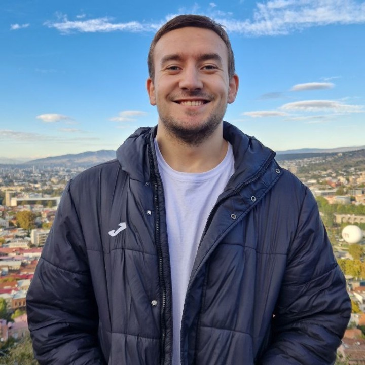 Sunt gata să accept orice funcție