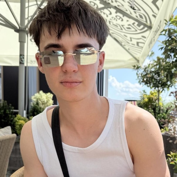 Sunt gata să accept orice funcție