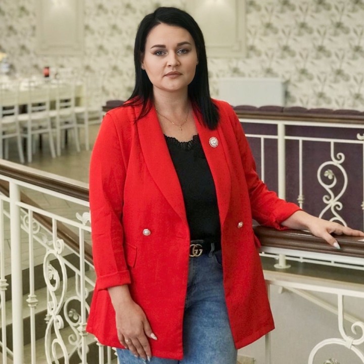 Sunt gata să accept orice funcție