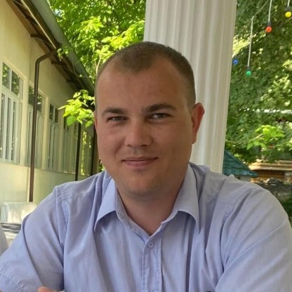 Менеджер