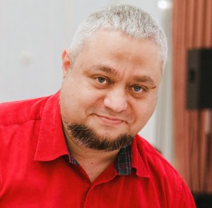 Менеджер, директор, управляющий / Manager, director, sef