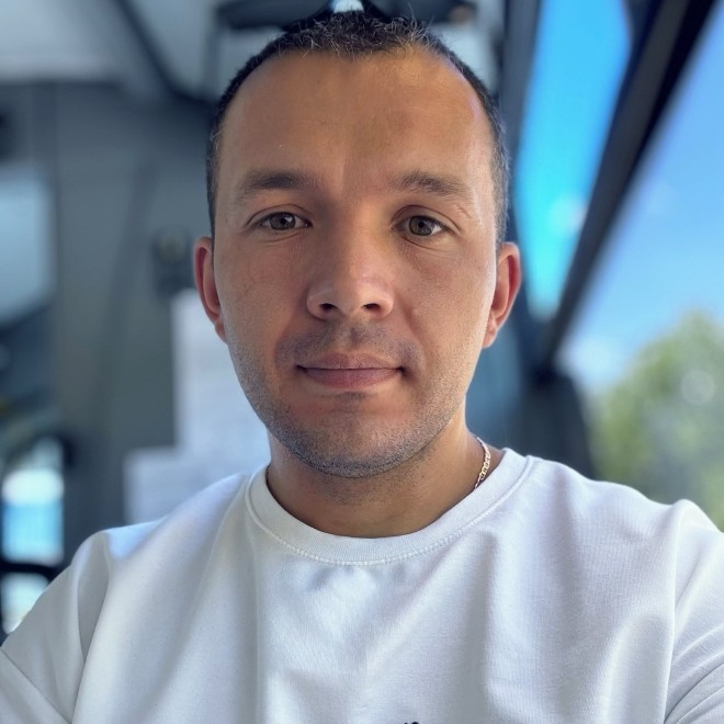 Sunt gata să accept orice funcție