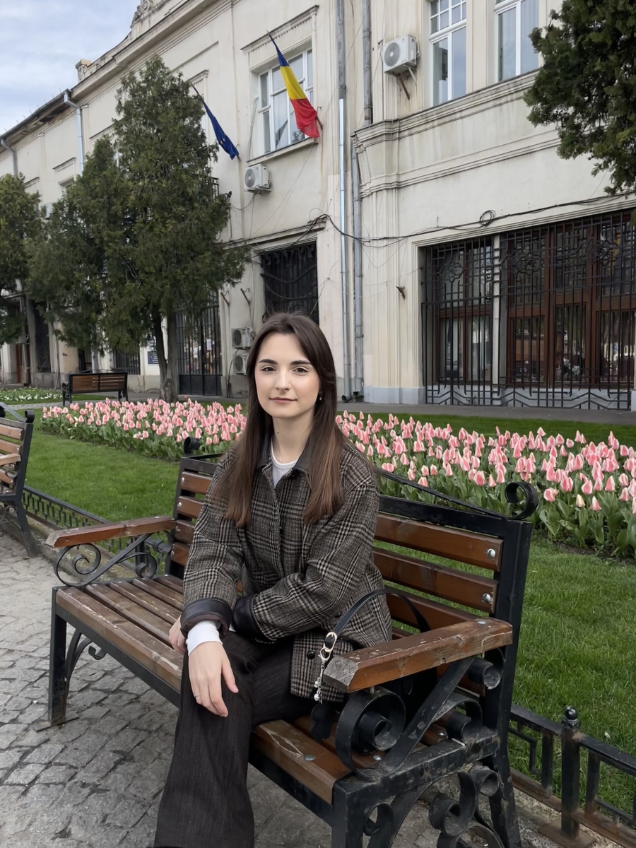 Sunt gata să accept orice funcție