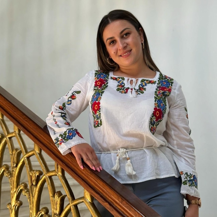 Manager in vânzari, operator consultant, șef de echipă 