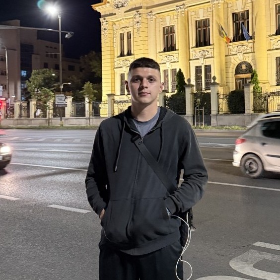 Sunt gata să accept orice funcție