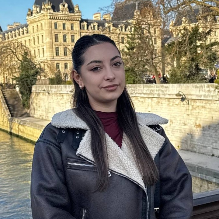 Sunt gata să accept orice funcție