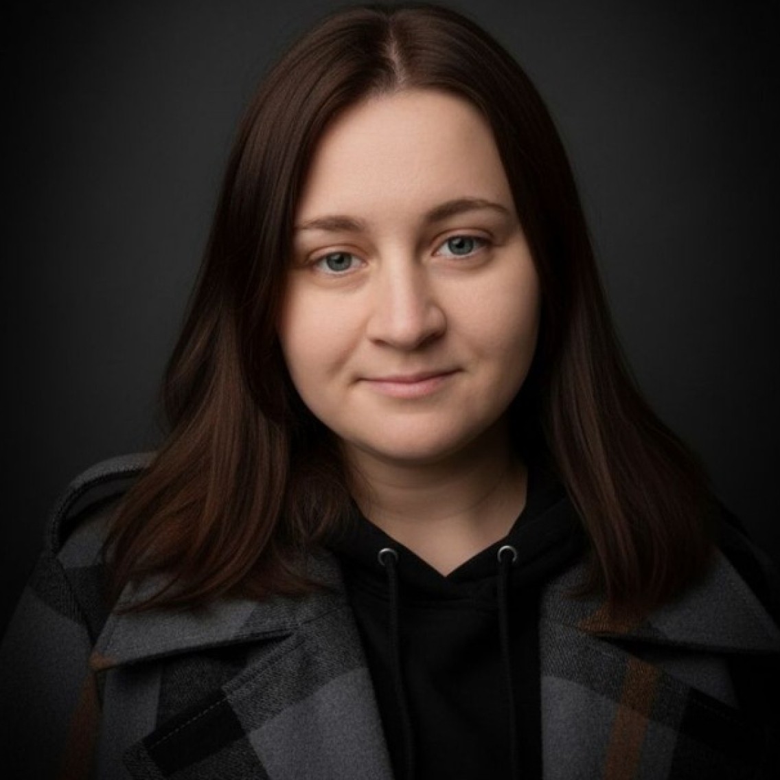 Graphic designer, senior graphic designer