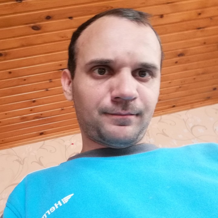 Curier, șofer 