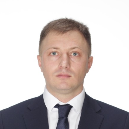 Sunt gata să accept orice funcție