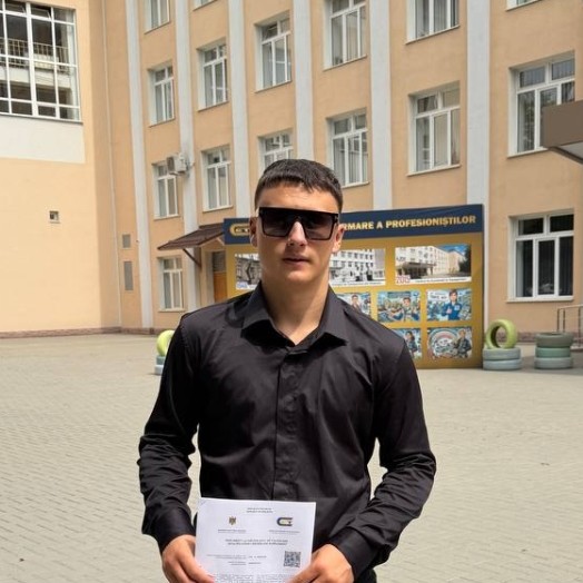 Sunt gata să accept orice funcție