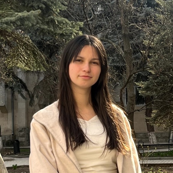 Учитель начальных классов и английского языка