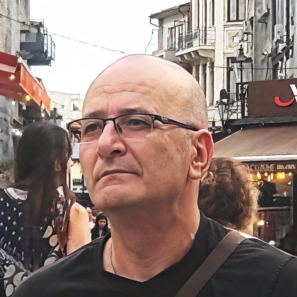 Graphic Designer, , Illustrator, Web, 3D, Animation