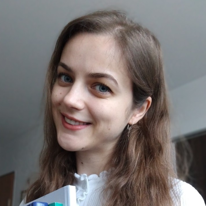 Traducător, interpret, profesor engleză-română-poloneză