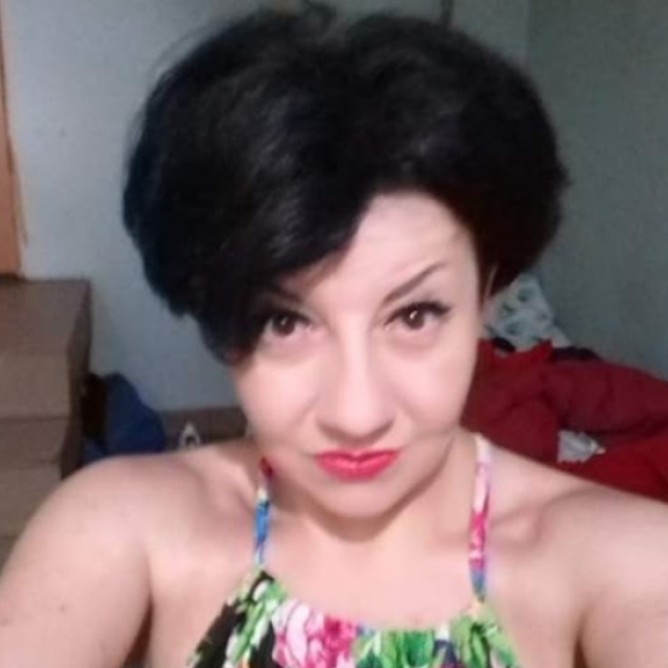 La distanta operator chat