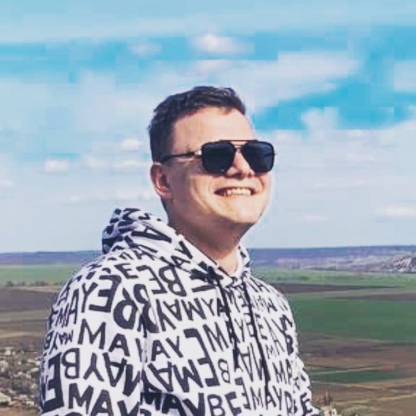 Логист, менеджер по импорту 