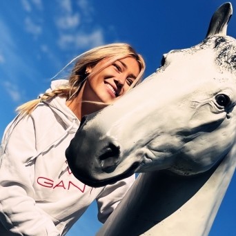 Sunt gata să accept orice funcție