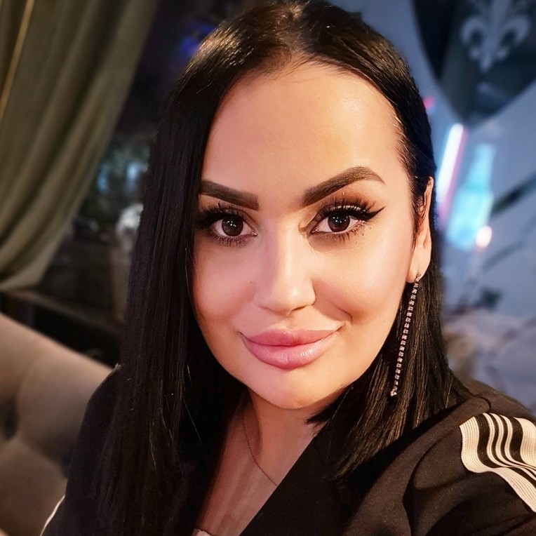 Secretara, recepționistă, office manager