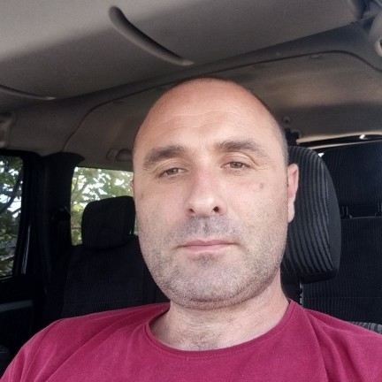 Sunt gata să accept orice funcție