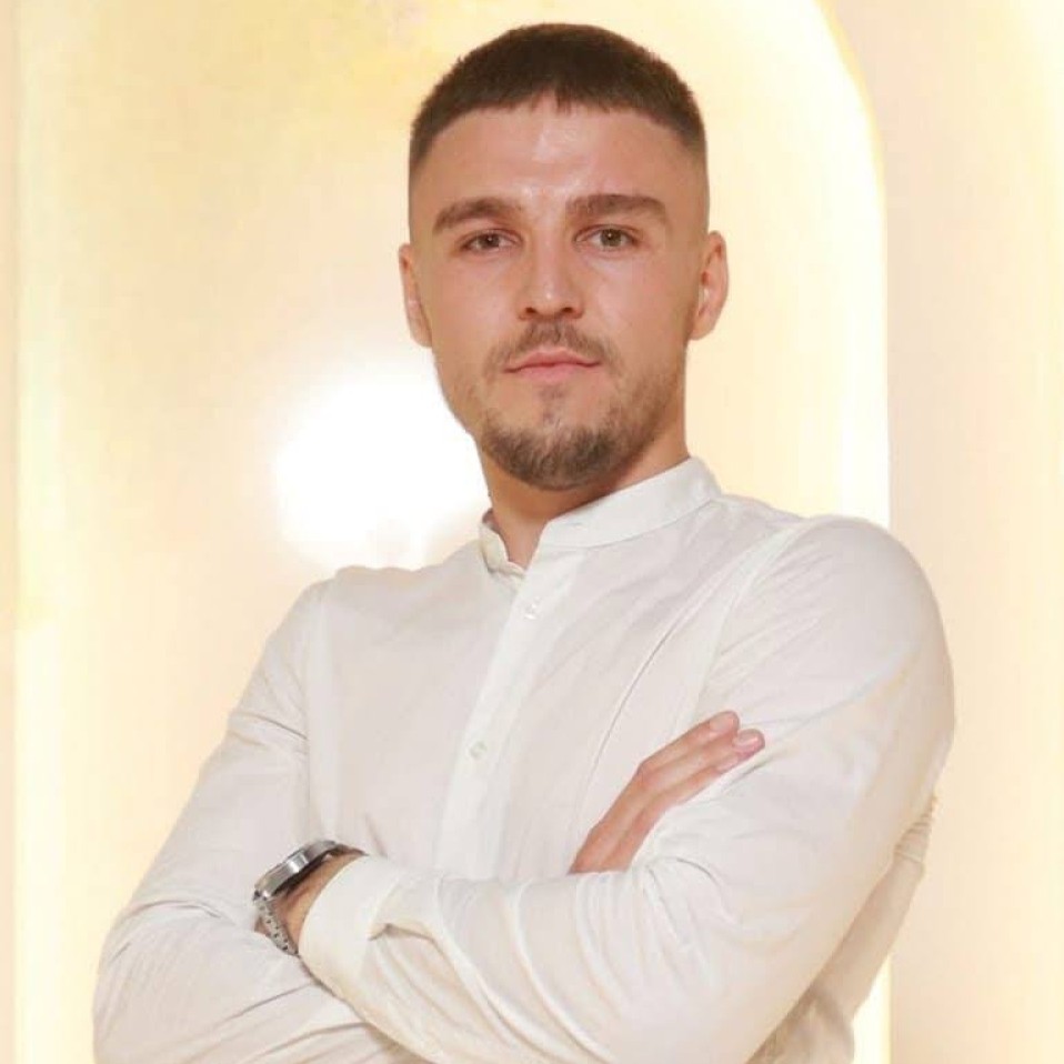 Sunt gata să accept orice funcție