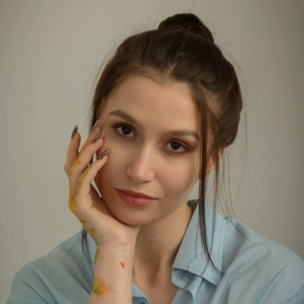 Графический и UI/UX дизайнер